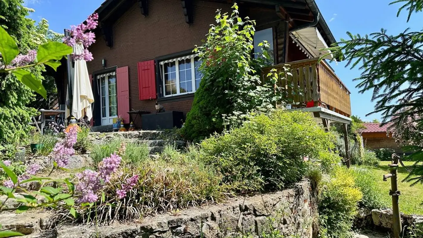 Workshop for sale - 1269 Bassins