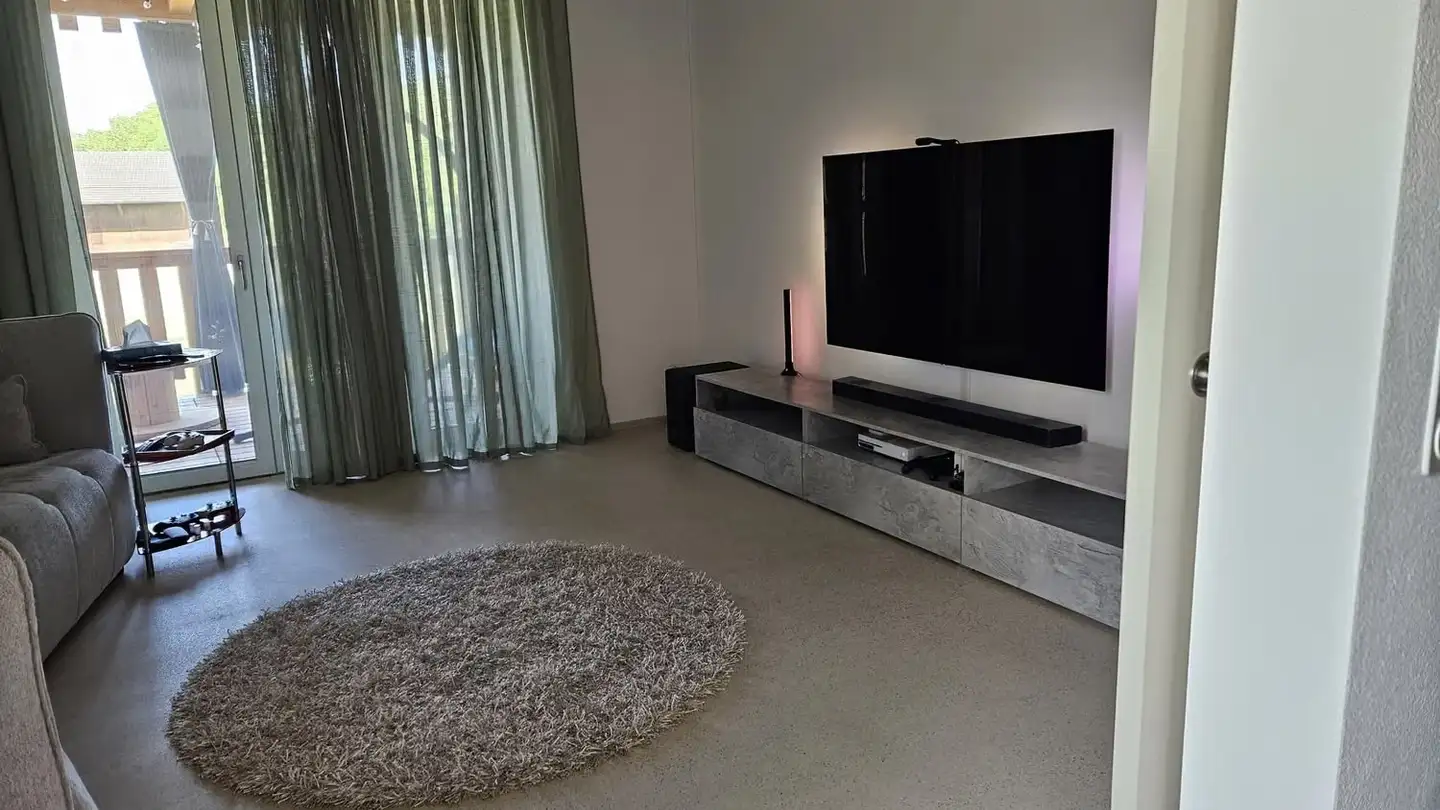 Attic flat for rent - Widenacherstrasse 20, 8156 Oberhasli - Photo 2