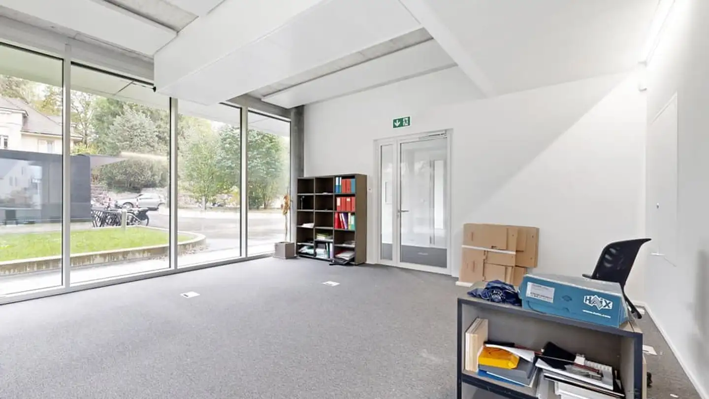 Commercial for rent - Avenue De Lavaux 77, 1009 Pully - Photo 2