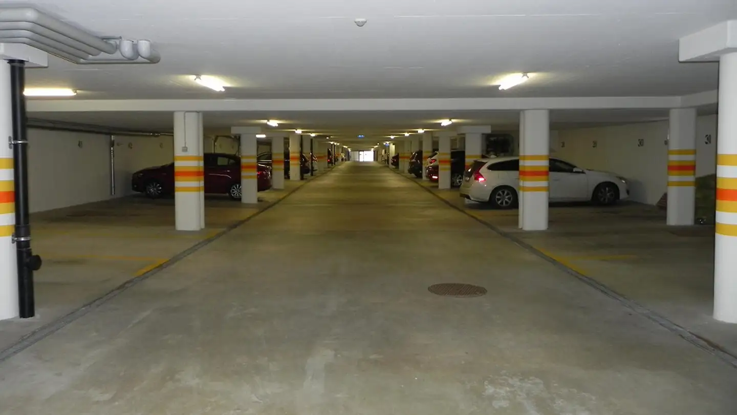 Parcheggio sotterraneo in affitto - Hofackerstrasse 31, 8272 Ermatingen - Foto 4