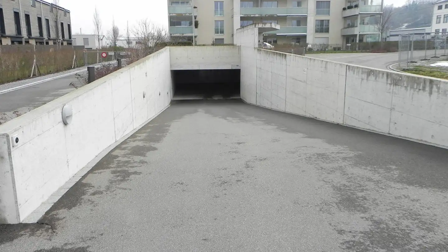 Parcheggio sotterraneo in affitto - Hofackerstrasse 31, 8272 Ermatingen - Foto 2