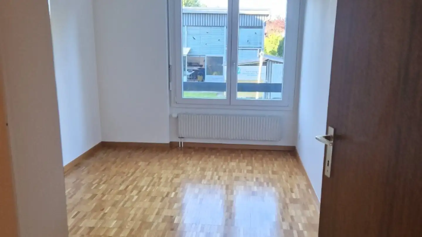 Chambre à louer - Gwattstrasse 89a, 3645 Gwatt (Thun)