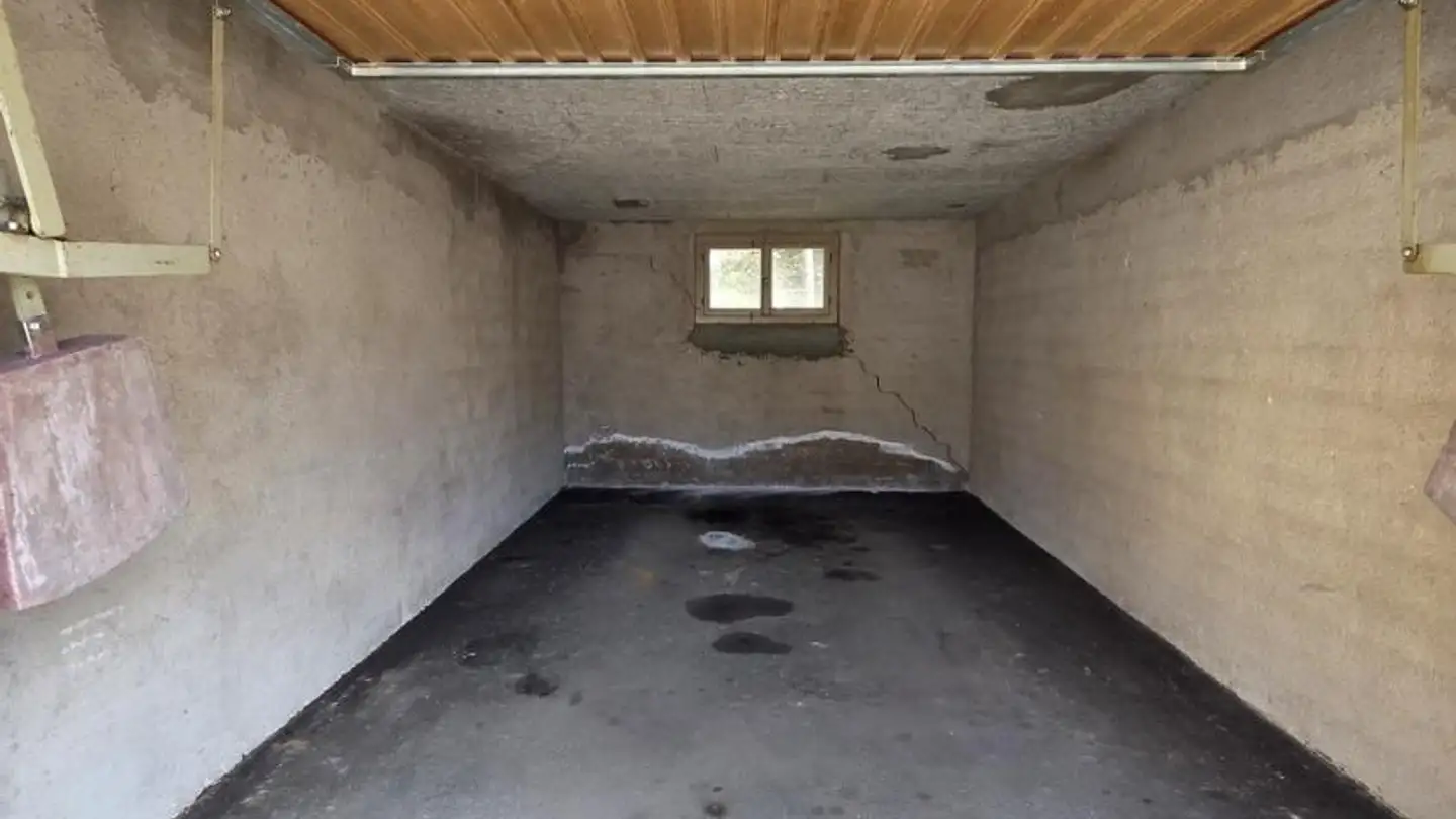 Garage individuel à louer - Avenue de la Gare 12, 2740 Moutier - Photo 2