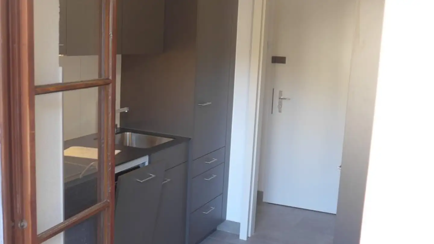 Wohnung mieten - Place Du Petit-Saint-Jean / Klein-Sankt-Johann-Platz 31, 1700 Fribourg - Foto 2