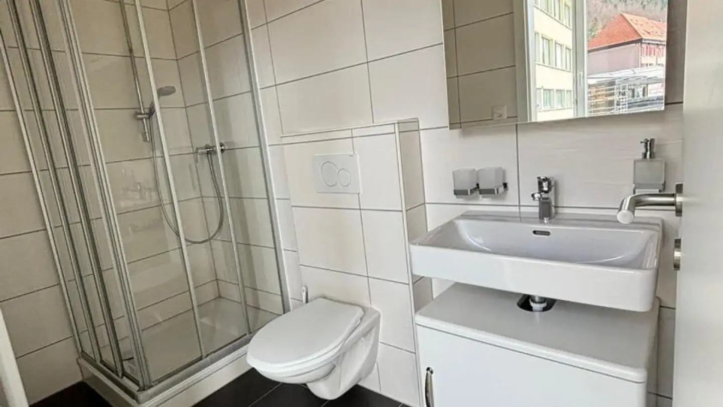 Wohnung mieten - Rue Paul-Charmillot 72, 2610 St-Imier - Foto 4