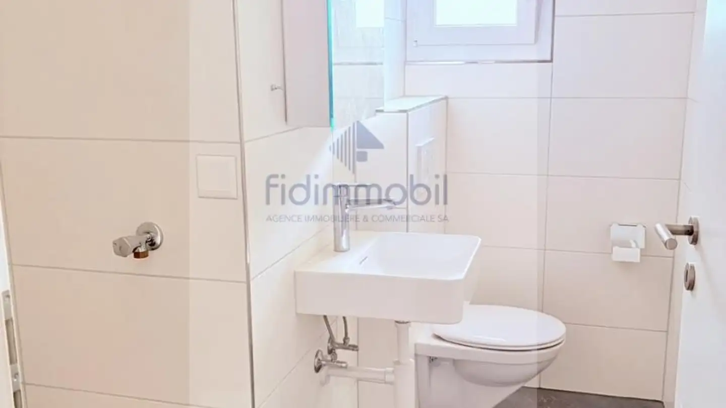 Wohnung mieten - Chemin De Belleroche 3, 2000 Neuchâtel - Foto 3