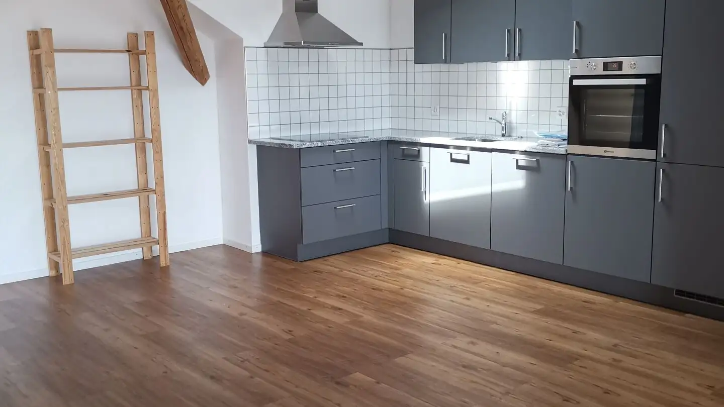 Attique à louer - Hauptstrasse 61, 2554 Meinisberg - Photo 2