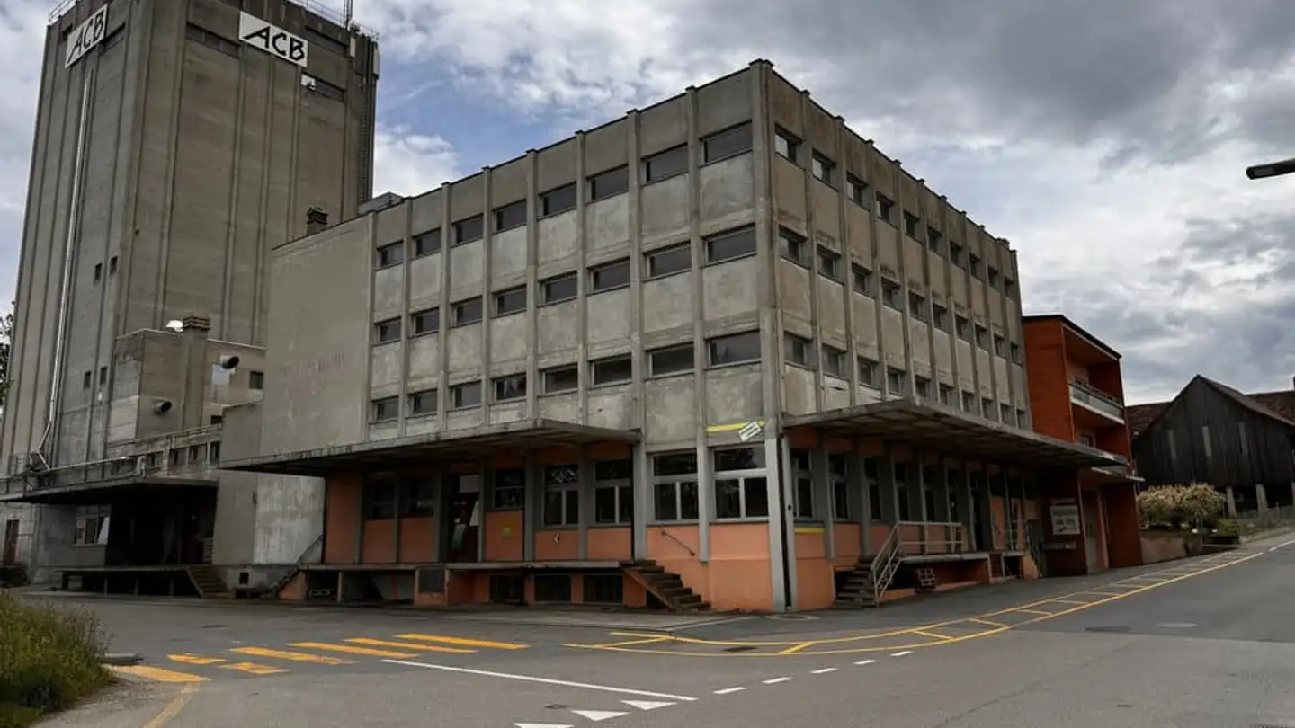 Commerciale in affitto - Route De Bussy 10, 1482 Cugy FR