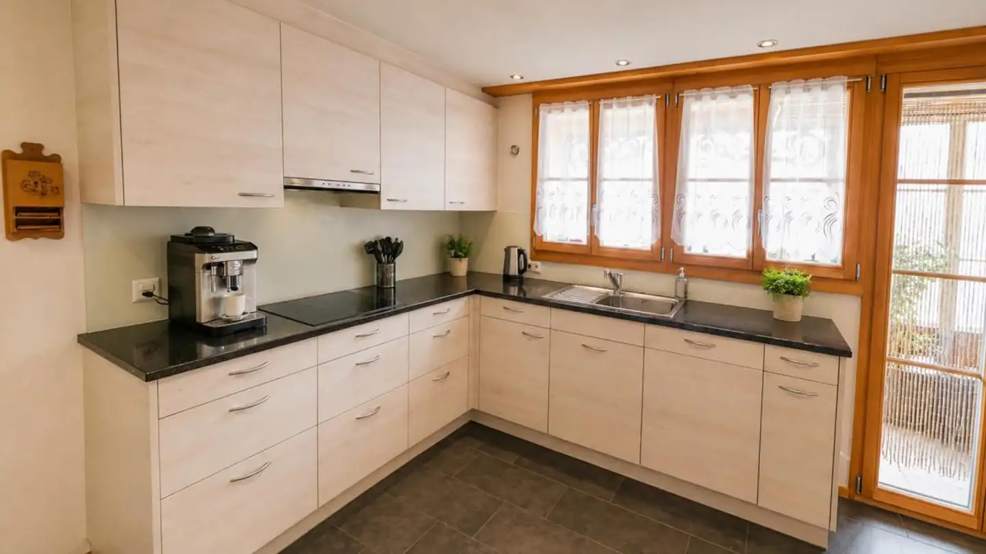 Chalet kaufen - Thunstrasse 17, 3770 Zweisimmen - Foto 4