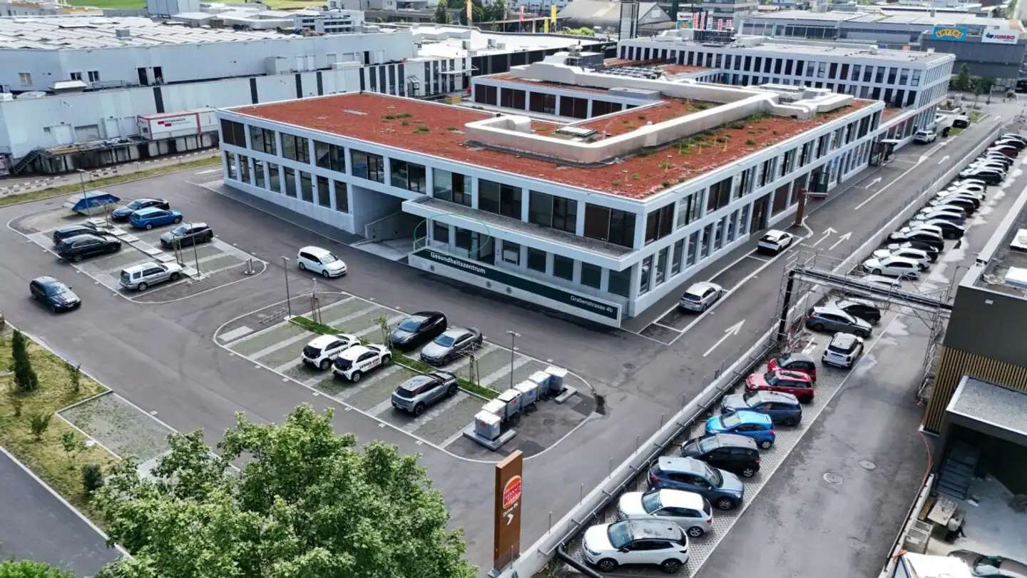 Arztpraxis mieten - Grabenstrasse 4, 8184 Bachenbülach