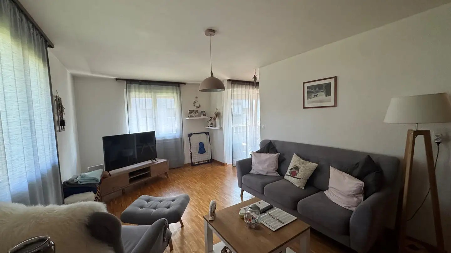 Appartamento in affitto - Bas De Scherwyl 11, 1634 La Roche FR - Photo 4