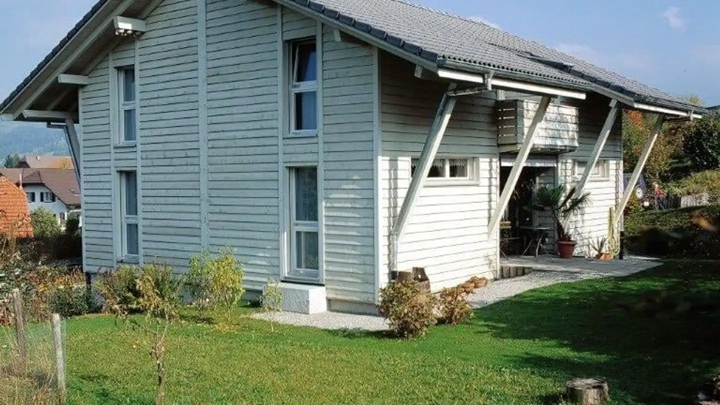 Casa singola in affitto - Allmend 20, 1719 Zumholz - Photo 2