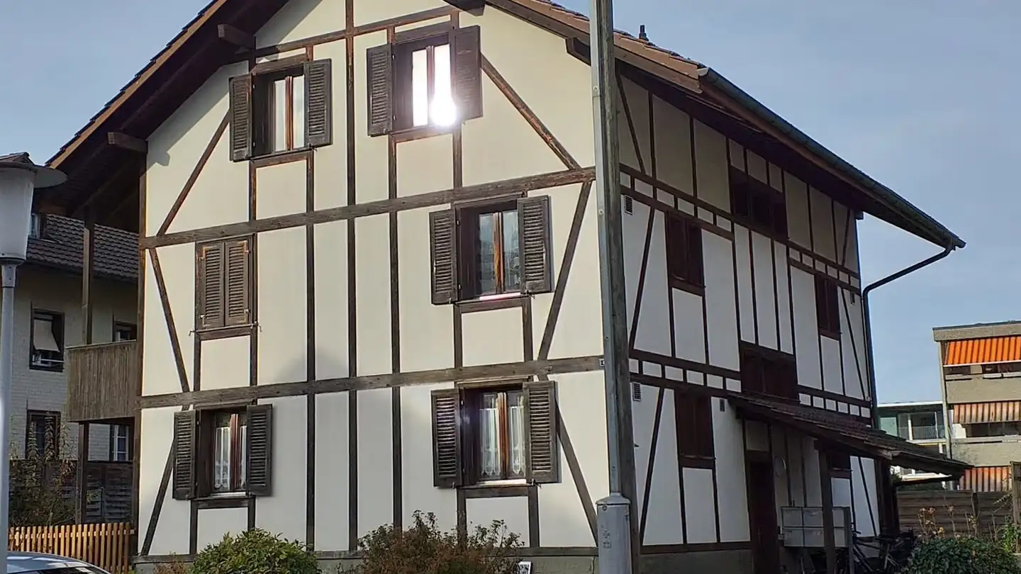 Dachgeschosswohnung mieten - Oberburgstrasse, 3400 Burgdorf