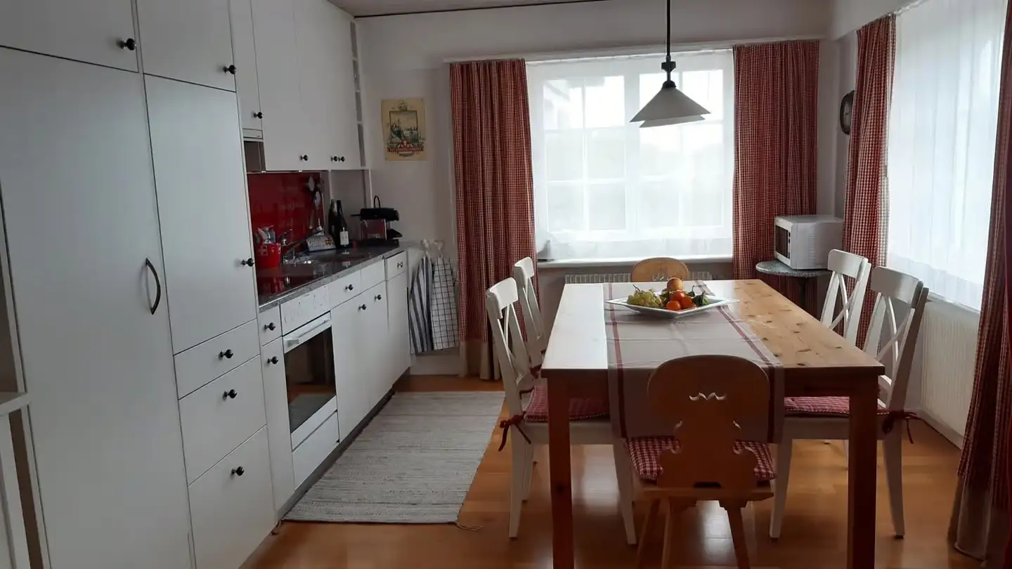 Wohnung mieten - Höheweg 7, 3700 Spiez - Foto 2