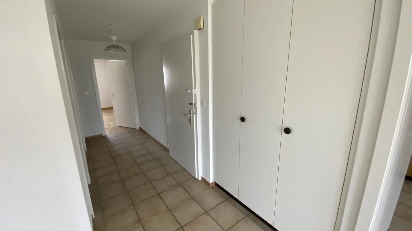 Appartamento in affitto - Cité Saint-Michel 16, 1635 La Tour-de-Trême - Foto 4