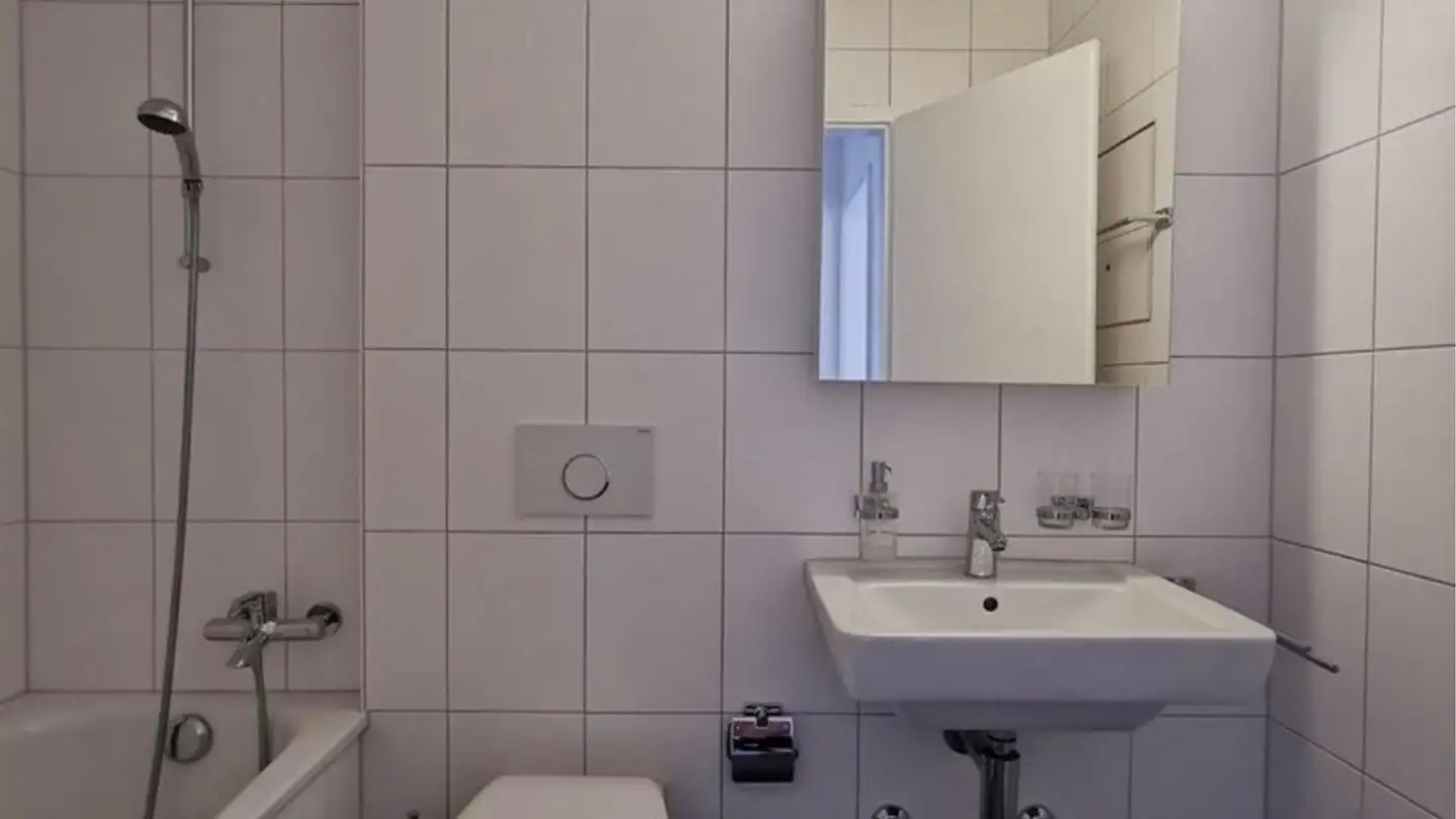 Apartment for rent - 8804 Au ZH - Photo 2