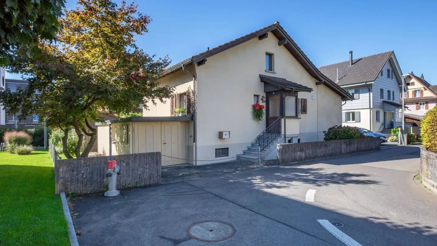 Möblierte Wohnung mieten - 6340 Baar