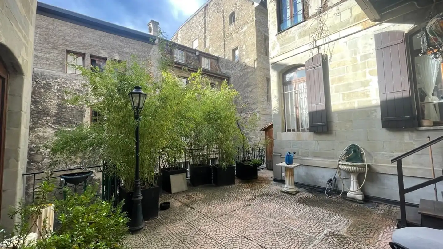 Appartement à vendre - 1204 Genève - Photo 2