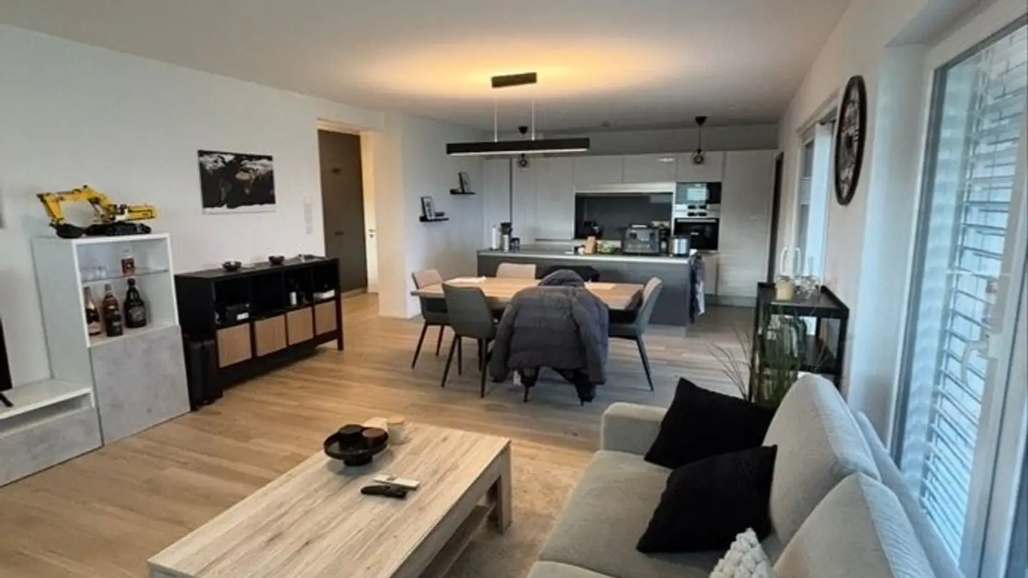 Appartement à louer - 1566 St-Aubin FR