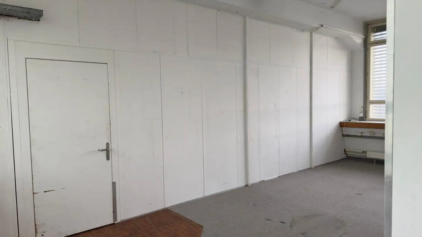 Shop for rent - Weissensteinstrasse 81, 4500 Solothurn - Photo 4