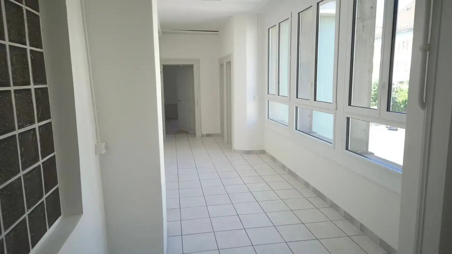 Appartement à louer - Rue Du Parc 4, 2300 La Chaux-de-Fonds - Photo 3