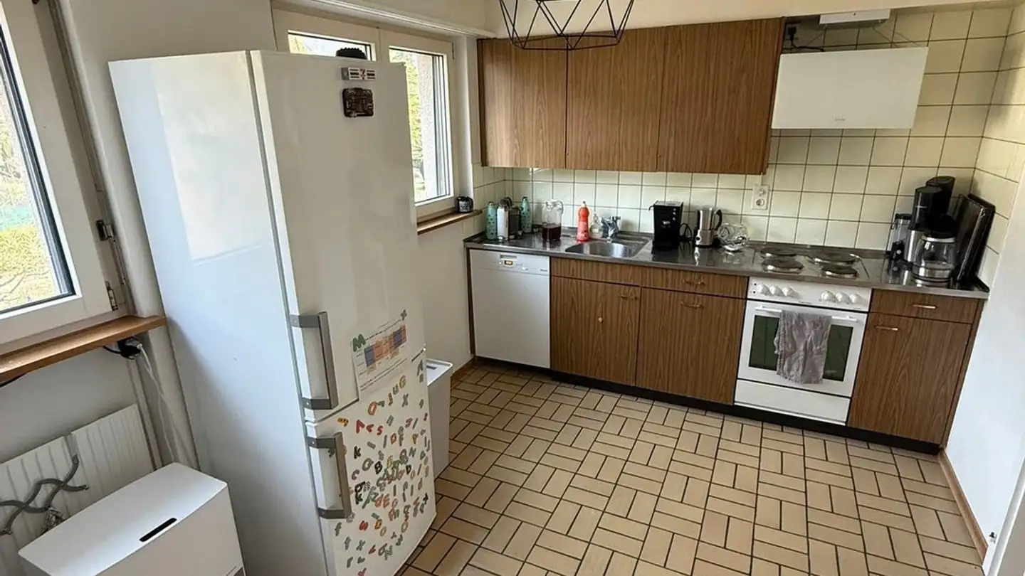 Appartement à louer - Avenue Des Collonges 12, 2520 La Neuveville - Photo 2