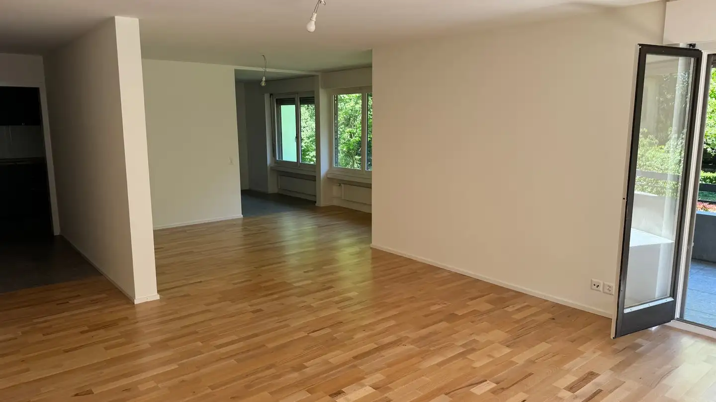 Wohnung mieten - Rue De L'elfenau / Elfenaustrasse 16, 2502 Biel/Bienne - Foto 2