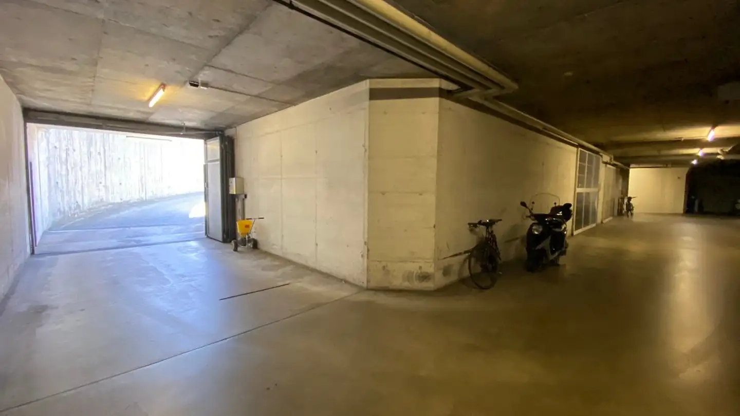 Place de parking souterraine à louer - Otelfingerstrasse 44, 5430 Wettingen - Photo 3