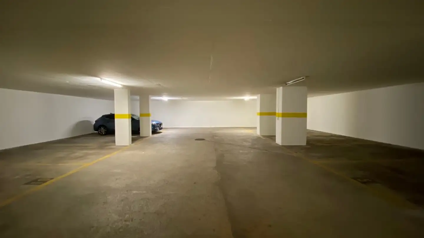 Place de parking souterraine à louer - Otelfingerstrasse 44, 5430 Wettingen - Photo 4