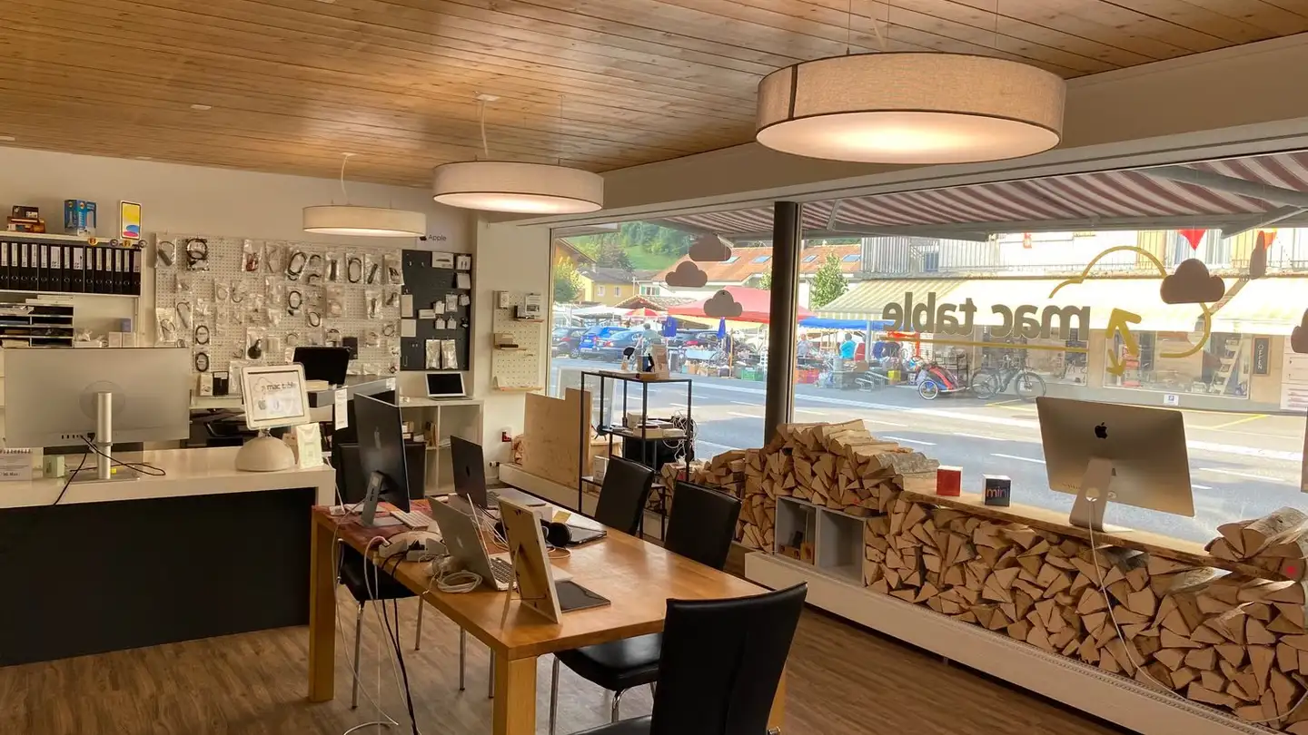 Shop for rent - Kanderstegstrasse 21, 3714 Frutigen