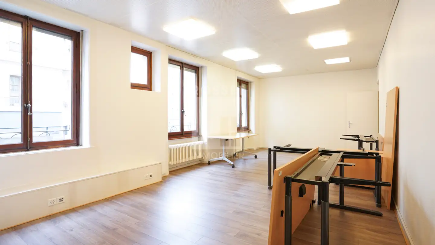 Office space for rent - Rue De Chantepoulet 13, 1201 Genève