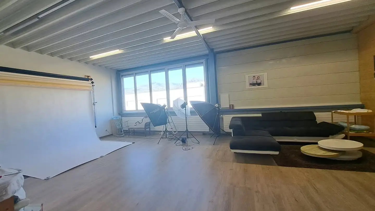 Bureau à louer - Gewerbeweg 2, 3662 Seftigen