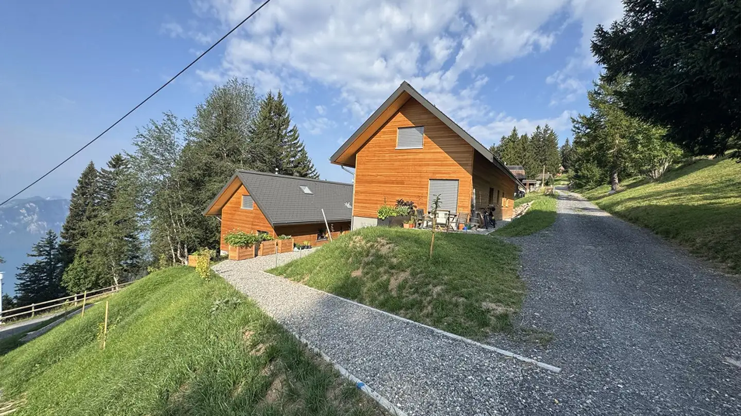 Semi-detached house for rent - Oberer Firstweg 67a, 6356 Rigi Kaltbad