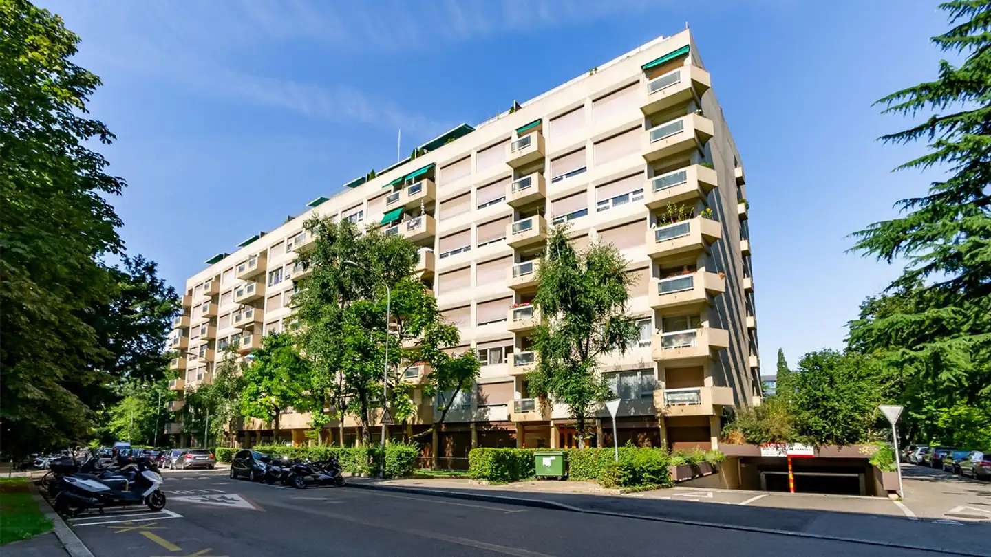 Garage for rent - Rue Le-Corbusier 16, 1208 Genève