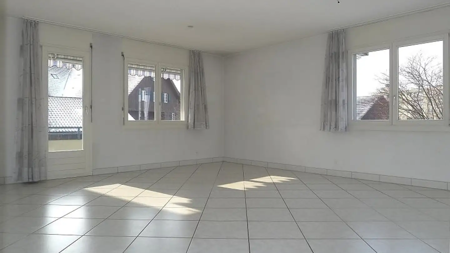 Appartement à louer - Russikerstrasse 7, 8320 Fehraltorf - Photo 2