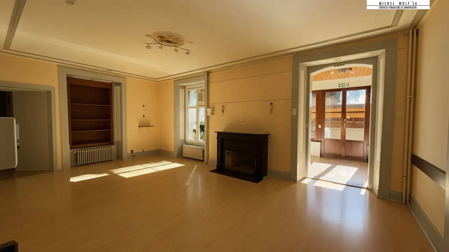 Appartement à louer - Route De Sombacour, 2013 Colombier NE - Photo 3