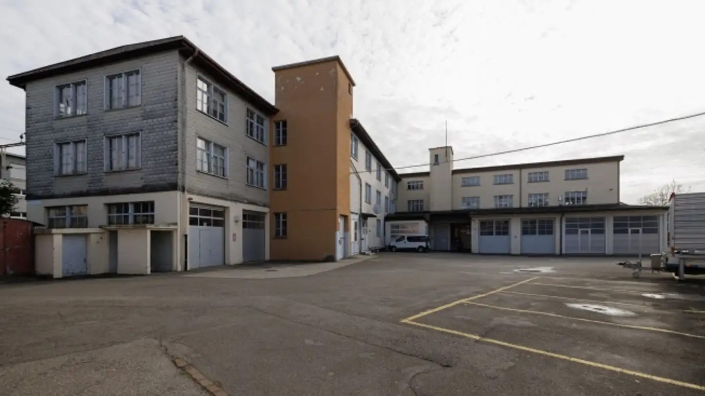 Edificio ad uso misto in affitto - Industriestrasse 2, 8575 Bürglen TG