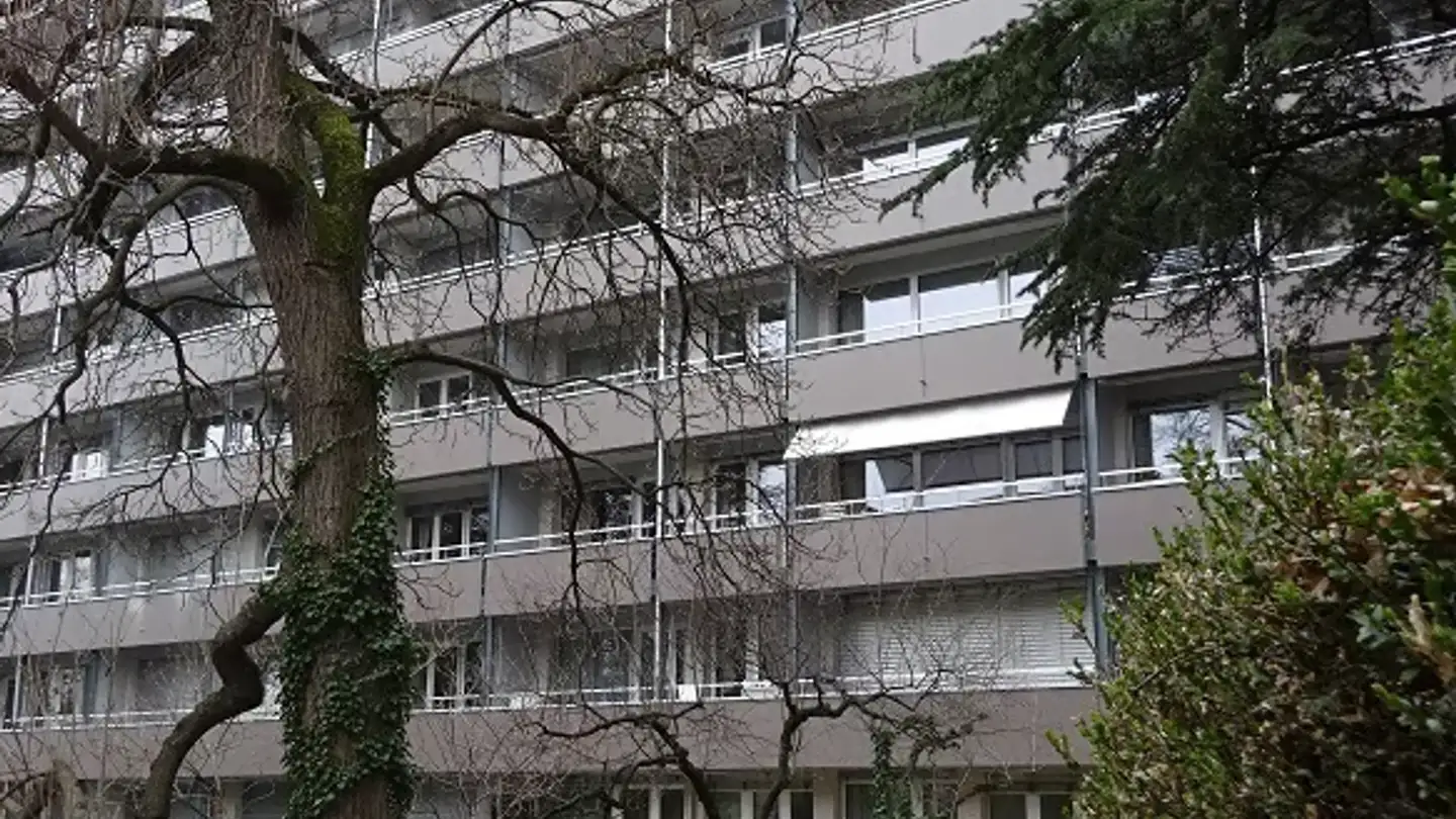 Place de parking souterraine à louer - Avenue De Champel 18, 1206 Genève