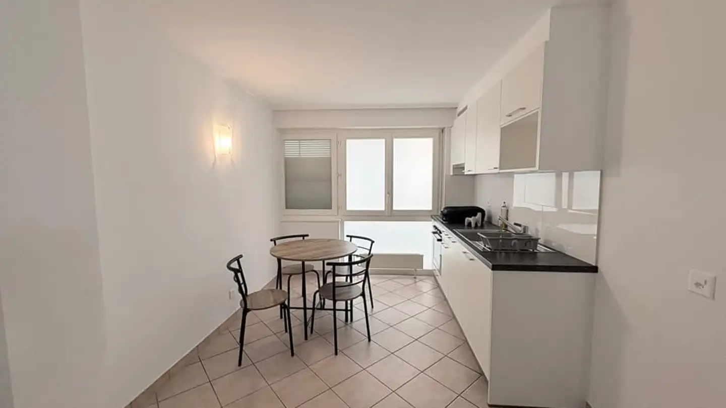 Residential building for sale - 1820 Montreux - Photo 3