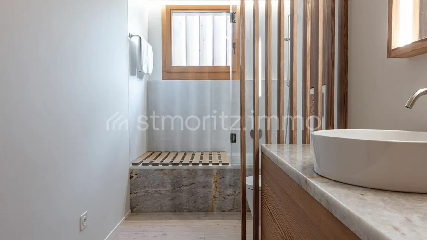 Wohnung mieten - Bügl Suot, 7525 S-chanf - Foto 4