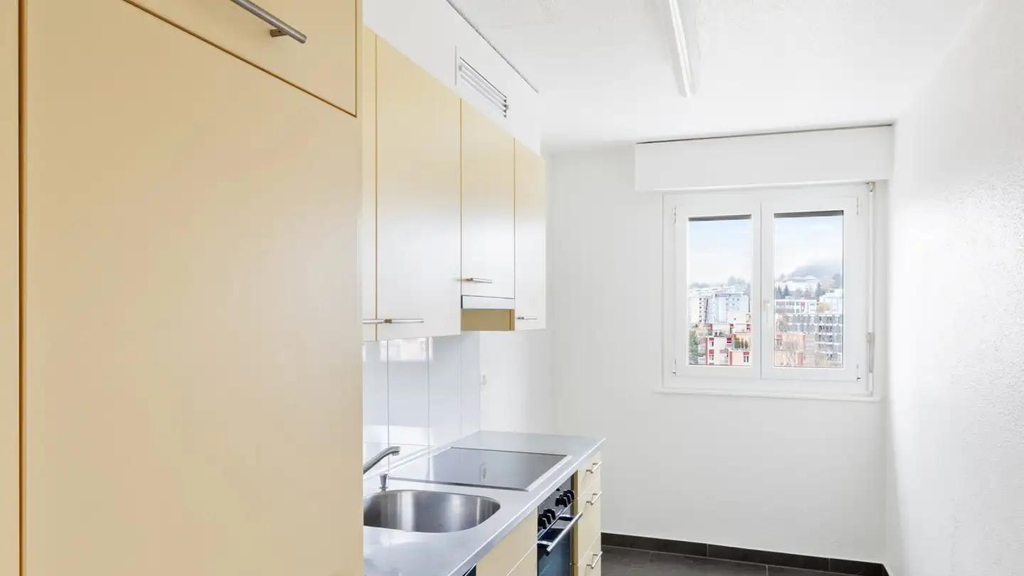 Appartamento in affitto - Rue Des Crêtets 141, 2300 La Chaux-de-Fonds - Foto 4