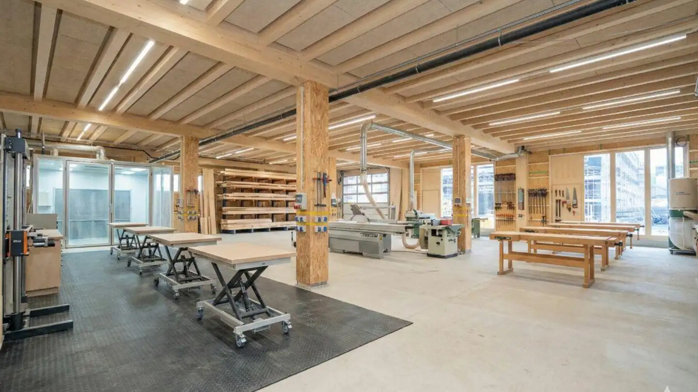 Commercial à louer - Eymattstrasse, 3027 Bern