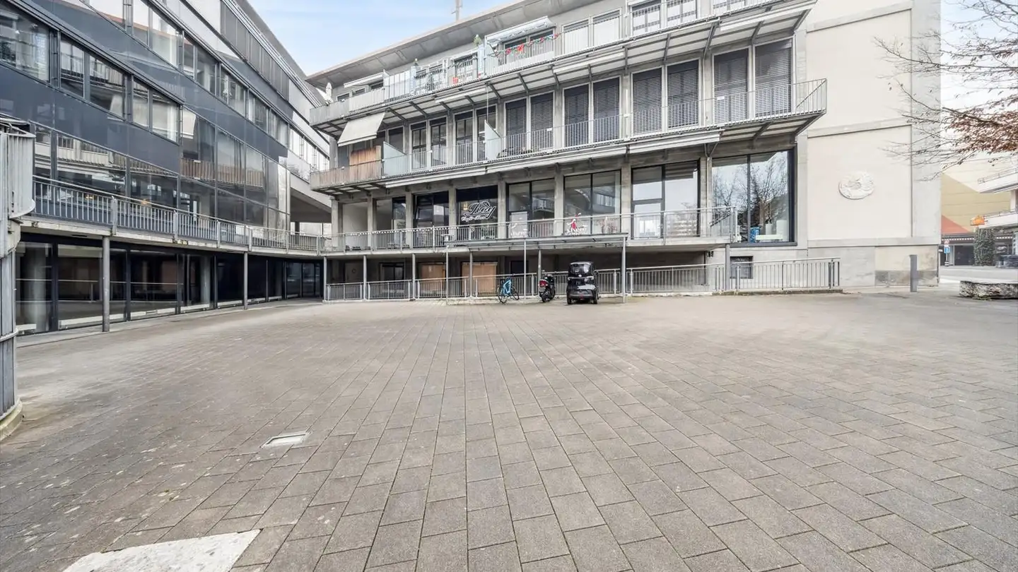 Shop for rent - Centralstrasse 3, 2540 Grenchen - Photo 2