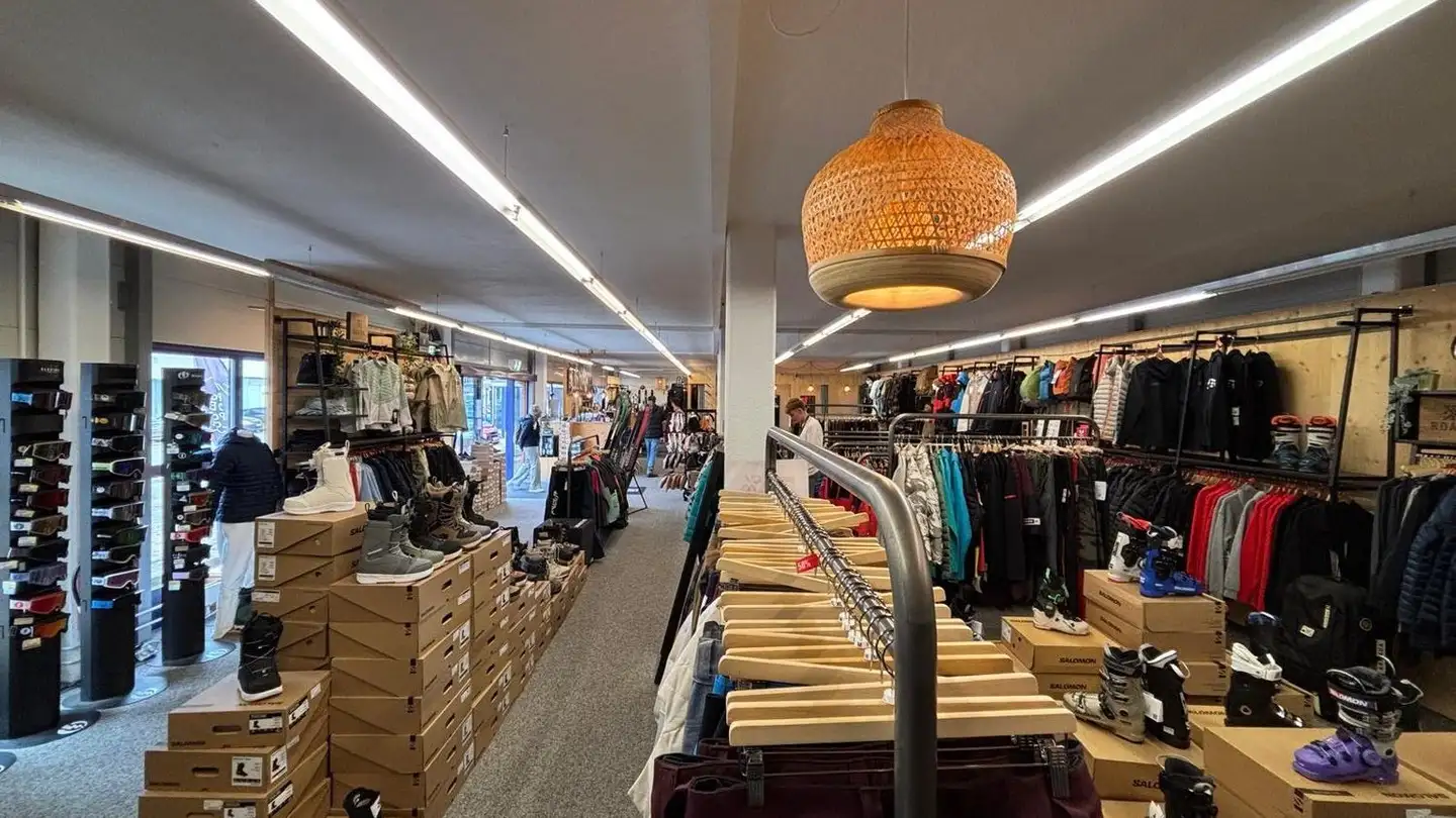 Geschäft mieten - Warpelstrasse 10, 3186 Düdingen - Foto 4