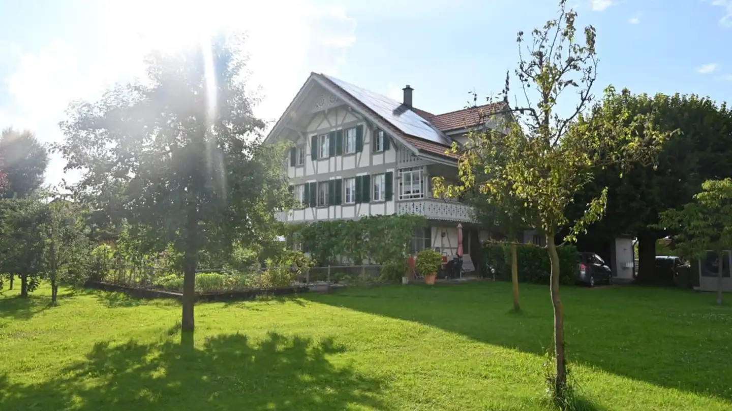 Appartement à louer - 3661 Uetendorf