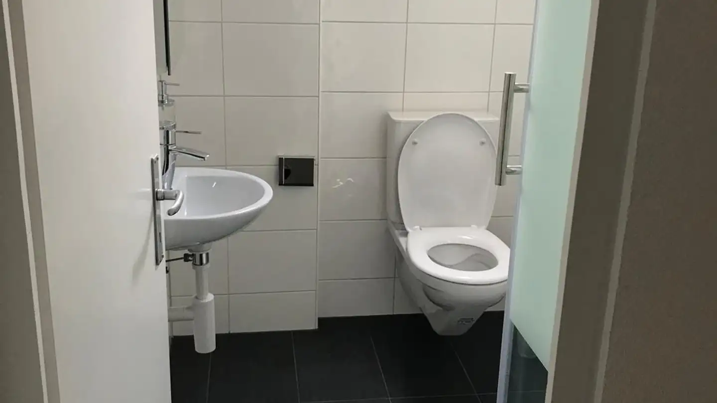 Wohnung mieten - Crêt-Des-Fleurs / Blumenrain 52, 2503 Biel/Bienne - Foto 2