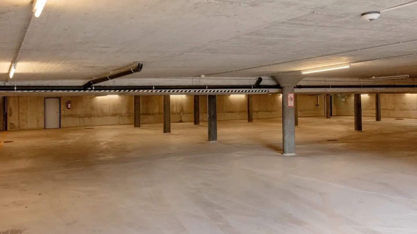 Outdoor parking space for rent - Brunnmatt 16, 6330 Cham