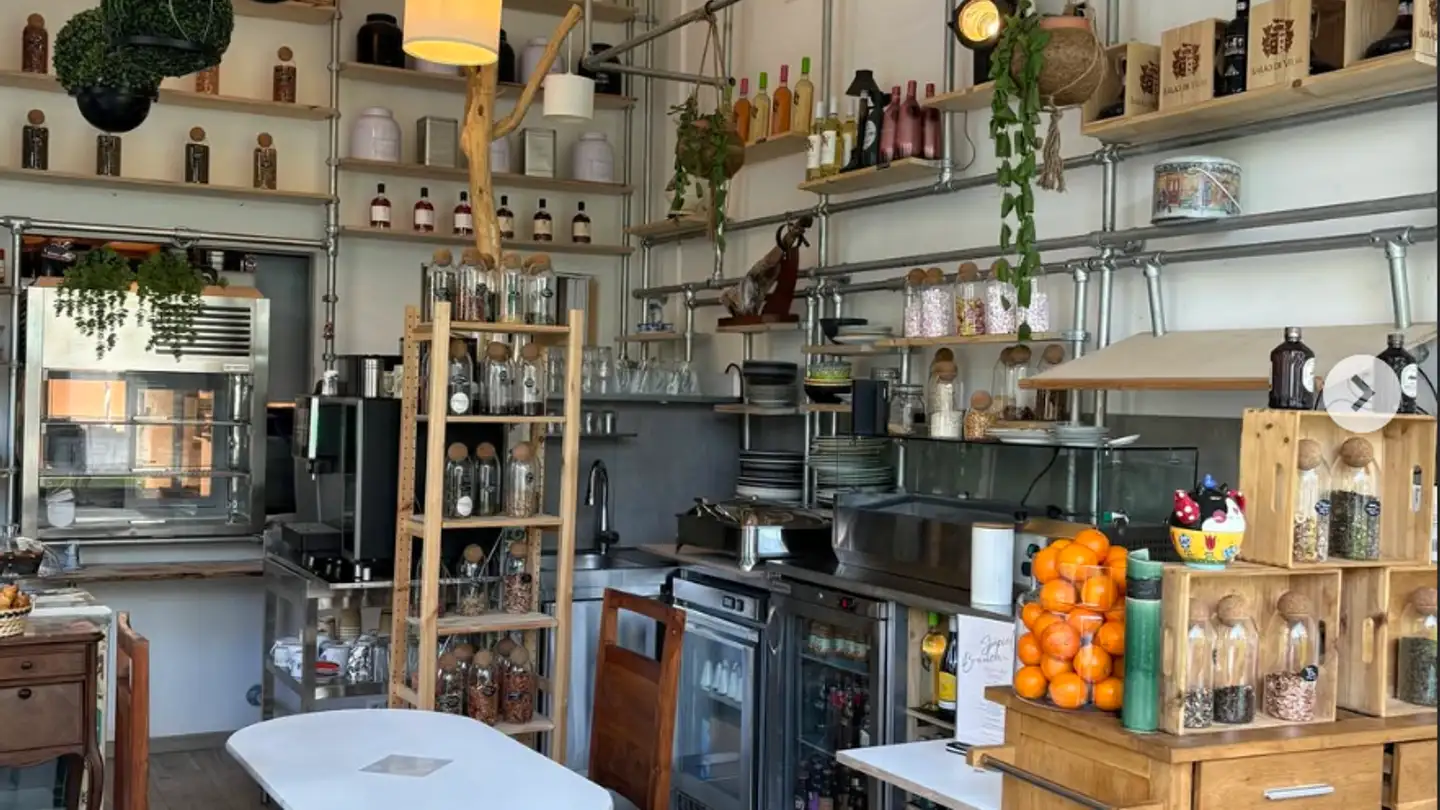 Commercial for rent - Rue Louis- De-Montfalcon 10, 1227 Carouge GE