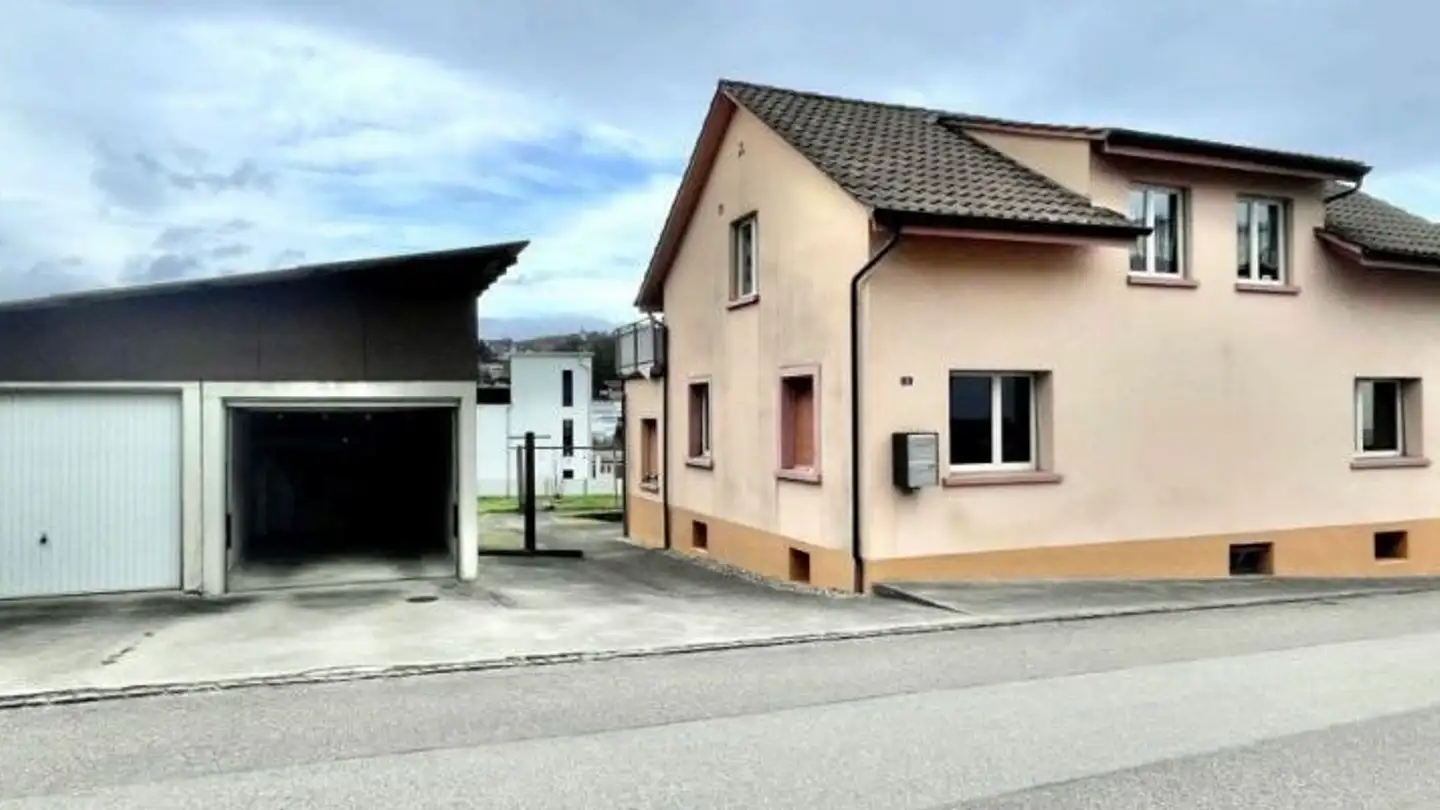 Wohnung mieten - Sumpfstrasse, 5745 Safenwil - Foto 2