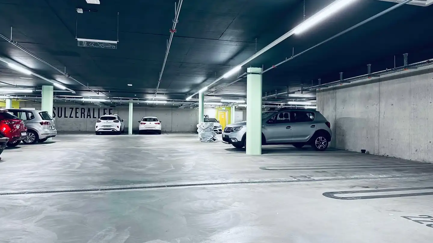 Place de parking souterraine à louer - Solarstrasse 5, 8404 Winterthur